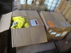 LOT TO INCLUDE: (900) COVERS, SHOE TYPE, LARGE, 17" X 15" X 11" SIZE, 200 DENIER NYLON MATERIAL MATERIAL, YELLOW COLOR, (152) PANTS, EXTRA EXTRA LARGE SIZE, RADIATION PROTECTION KIND, POLYETHYLENE MATERIAL, YELLOW COLOR, (1100) COVERS, SHOE TYPE, MEDIUM, 17" X 11" X 11" SIZE, 200 DENIER NYLON MATERIAL MATERIAL, YELLOW COLOR. . LOADING & HANDLING FEE $30-4099